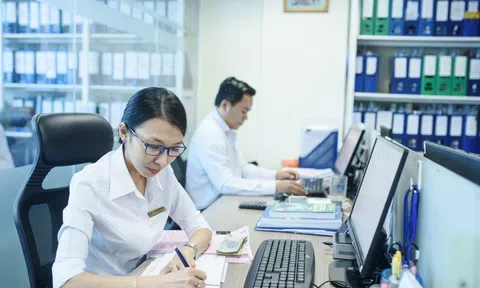 Tác động của tự động hóa và trí tuệ nhân tạo đối với nghề kế toán tại Việt Nam